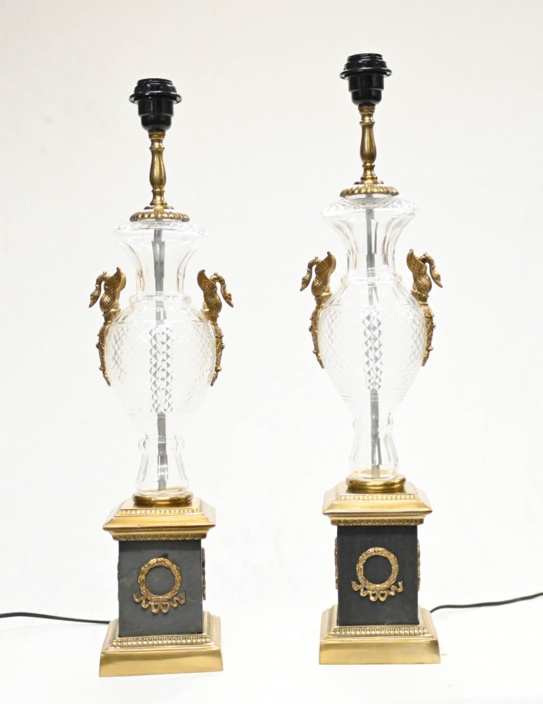 Paire de lampes de table Regency en verre de cristal