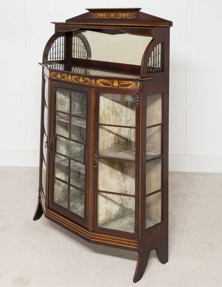 Vitrine Art Nouveau Cocktail Anglais Golding and Son 1900