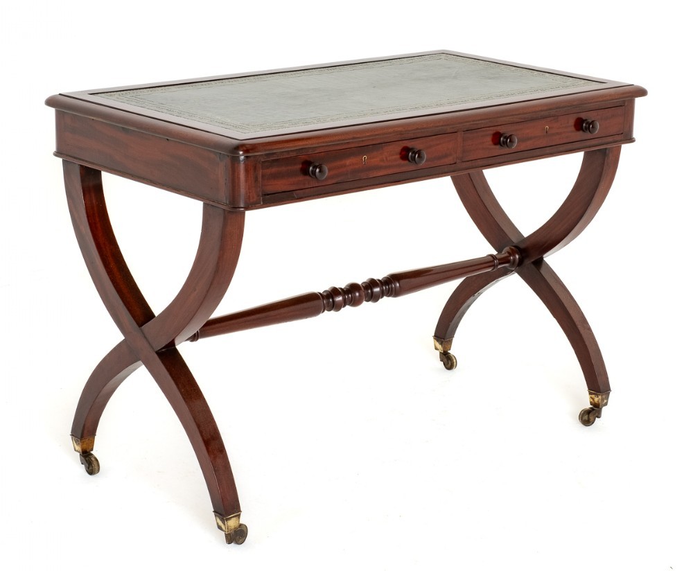 Table d'écriture Regency Desk en acajou avec cadre en X