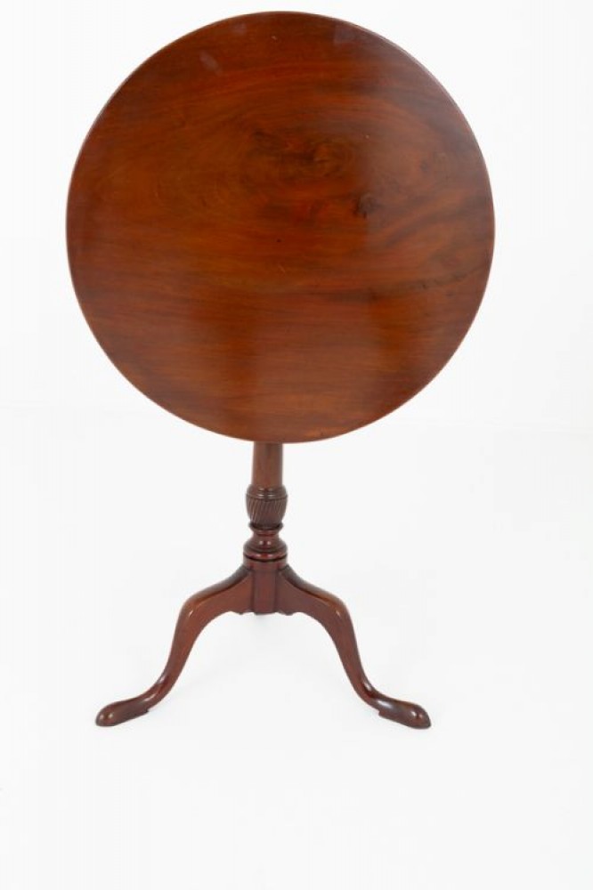 Table d'appoint à vin géorgienne d'époque 1800