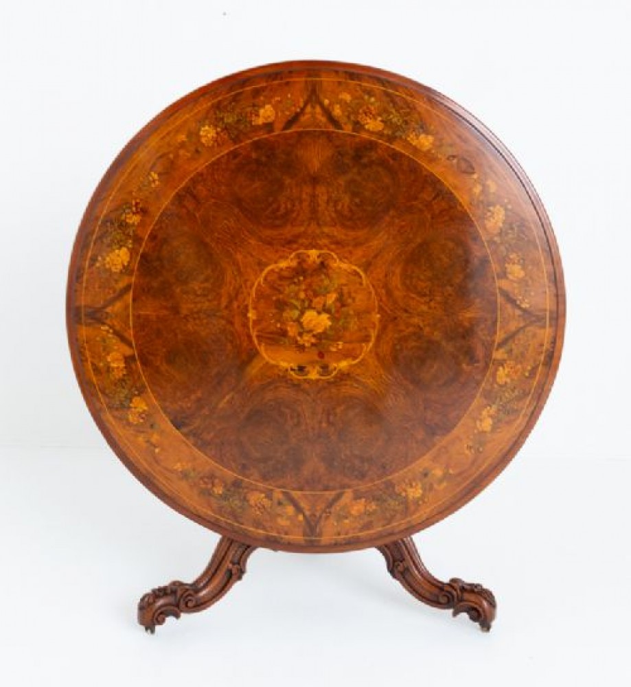 Table de centre victorienne en marqueterie de noyer 1860